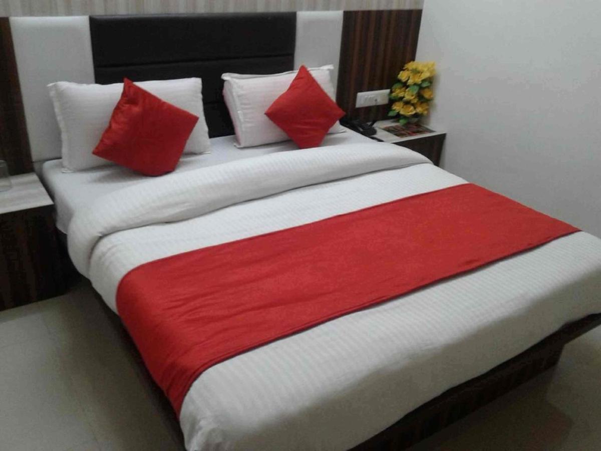 Hotel Lotus Homestay At Delhi Airport New Delhi Ngoại thất bức ảnh